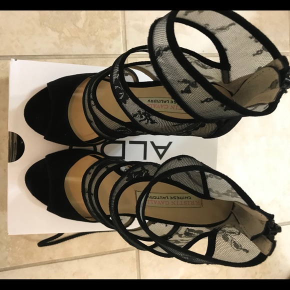 Chinese Laundry strappy lace high heels - Picture 4 of 6